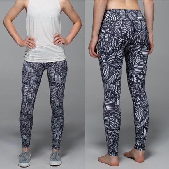 Lululemon Banana Leaf “Wunder Under” Pants